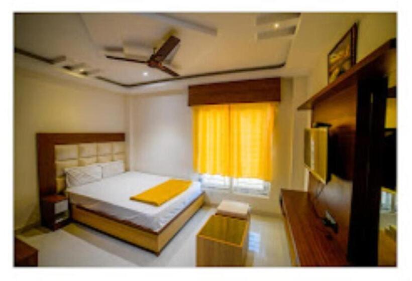 בית מלון כפרי Del   168