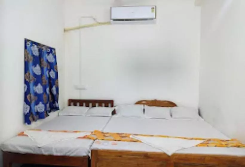 ホテル Neel Dipayan West Bengal