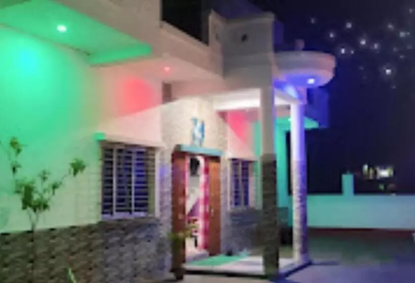 ホテル Neel Dipayan West Bengal