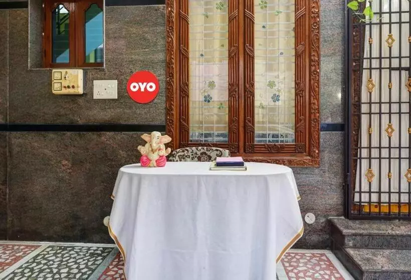 ホテル Oyo Sri Lakshmi Srinivasa Nilayam