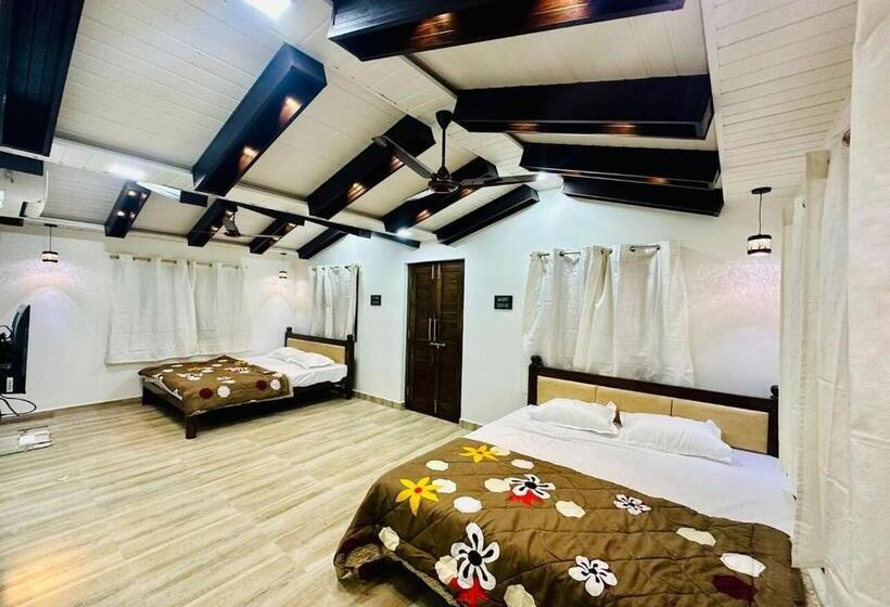 בית מלון כפרי Parshuram Wada Resort