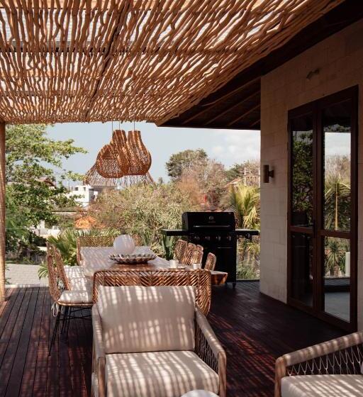 Отель Poco Poco Villas By Aayan