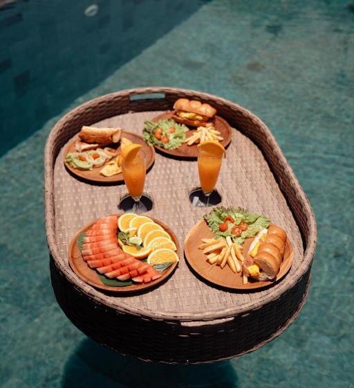 Отель Poco Poco Villas By Aayan