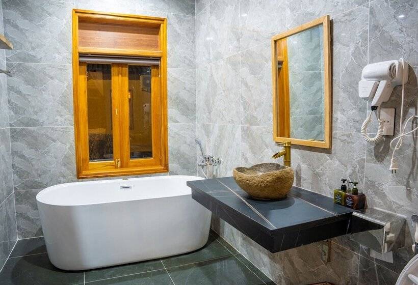 هتل Sky Bay Lodge