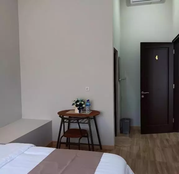 Majatalo 44 Guest House Syariah