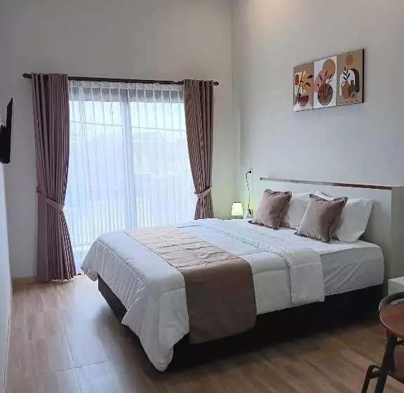 Majatalo 44 Guest House Syariah