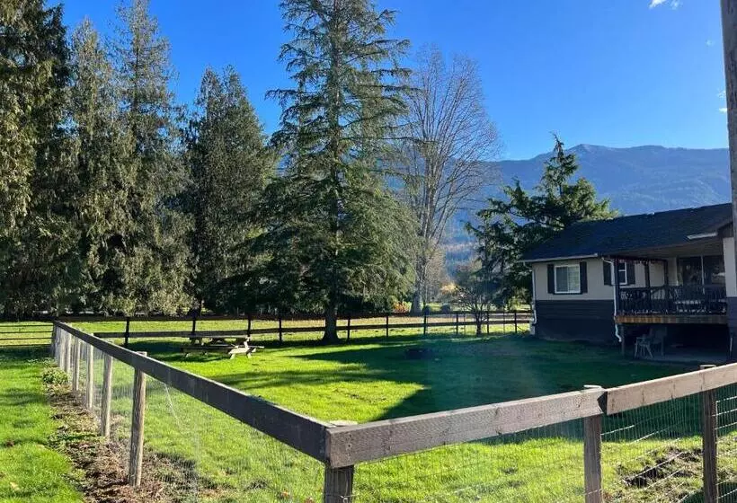 ペンション Farm House   L&s Farms