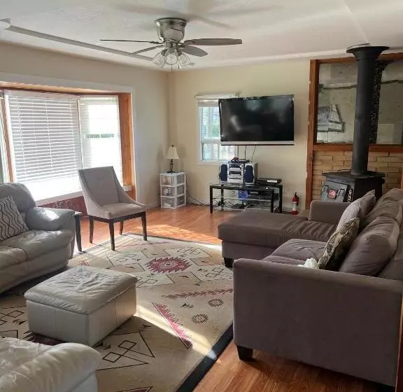 ペンション Farm House   L&s Farms