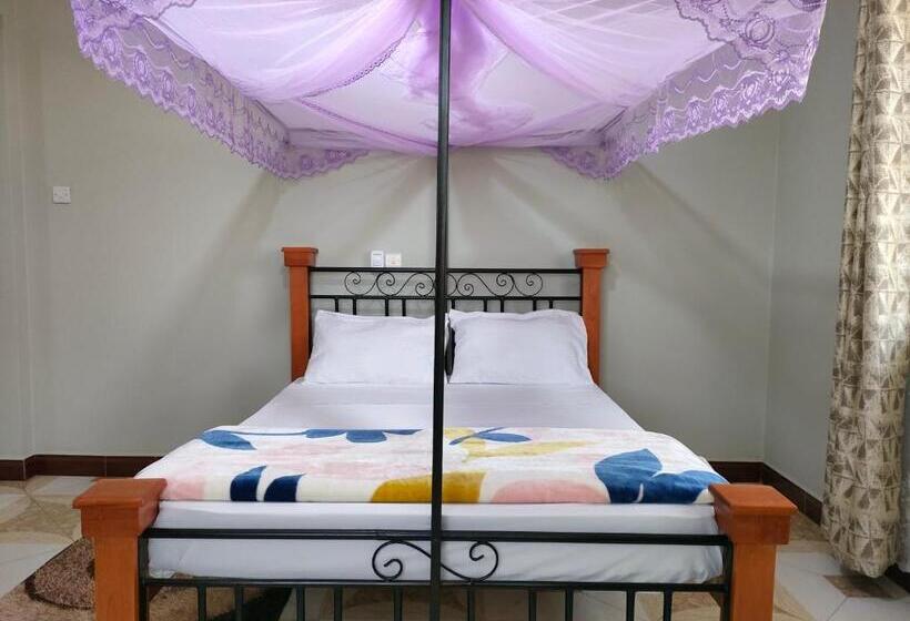 膳宿费 Keeney House At St. Gabriel S