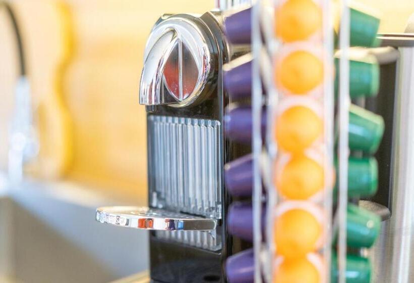 پانسیون La Gazza Ladra