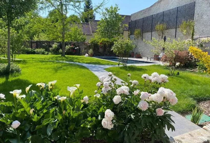 Majatalo La Thebauderie