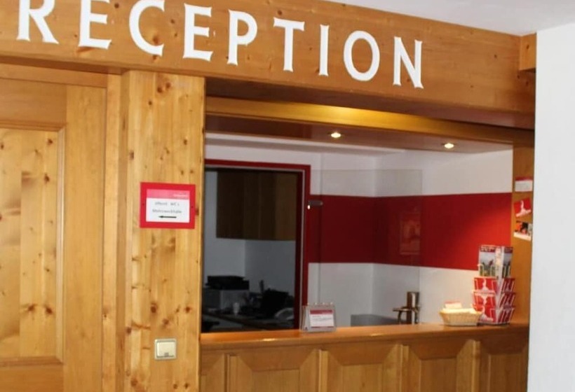 First Mountain Hotel Montafon