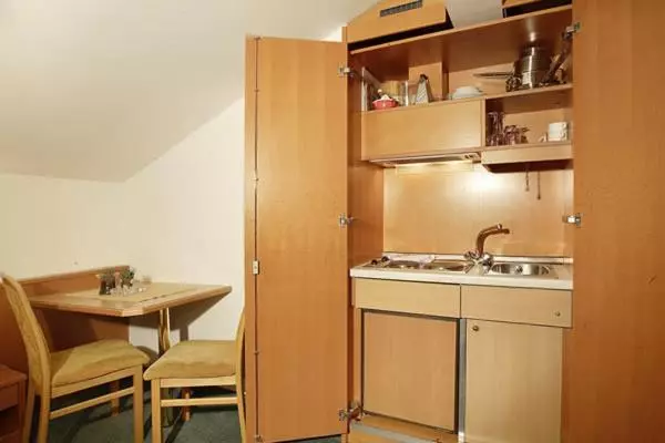 هتل Apart Falkner Resort