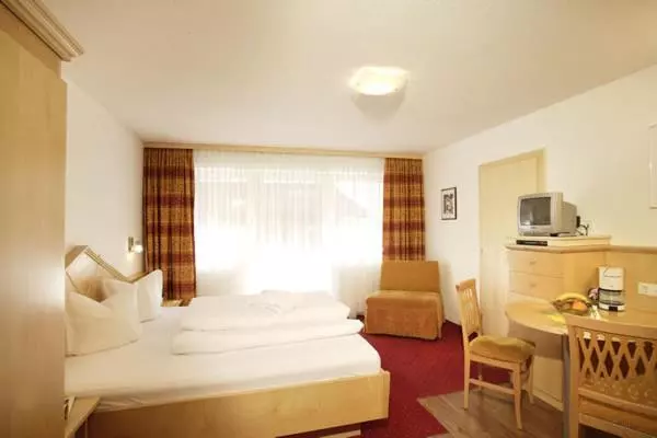 هتل Apart Falkner Resort