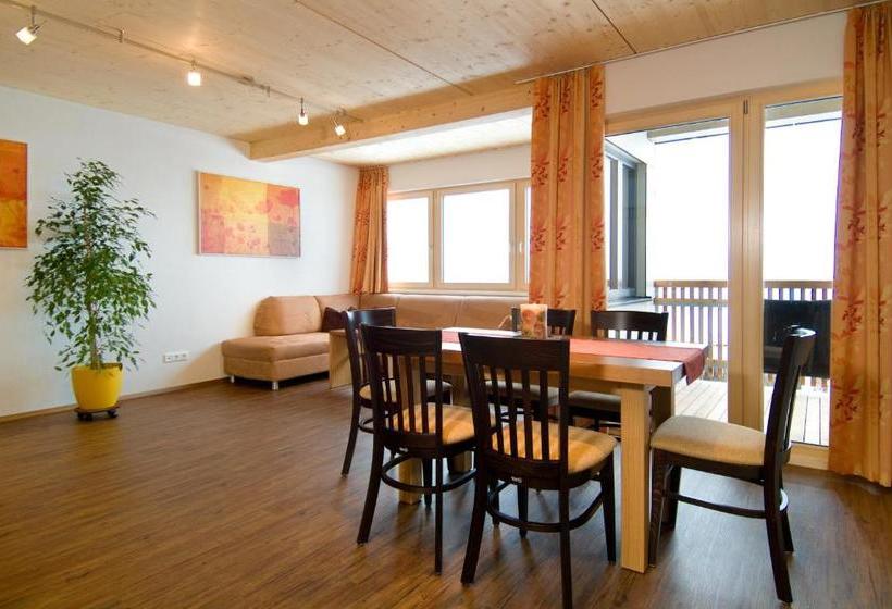 Отель Apart Marienberg