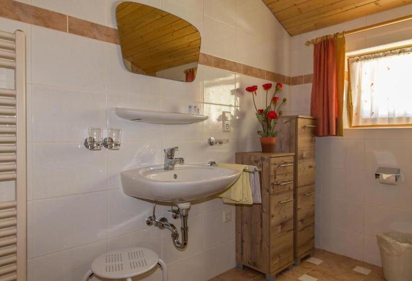 בית מלון כפרי Apart Raffl