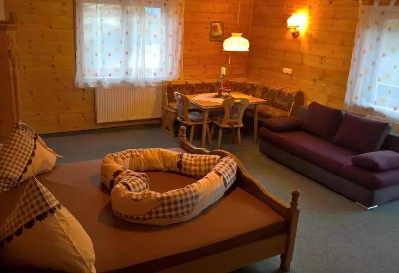 هتل Appartementhaus Untere Tanne