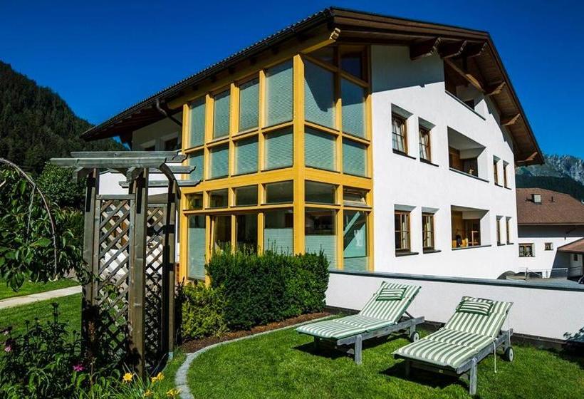 فندق Appartements Bellevue