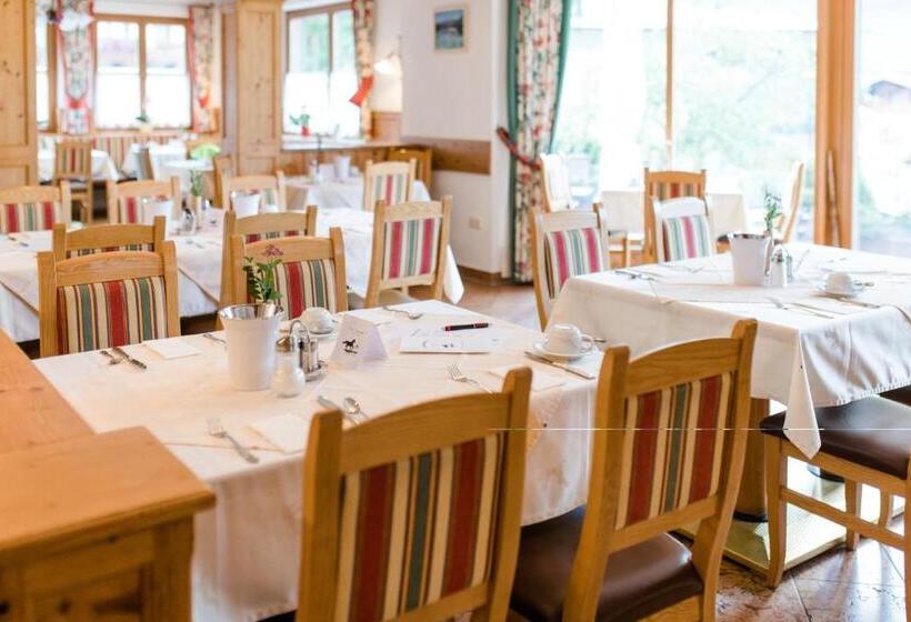 Отель Feriendorf Ponyhof