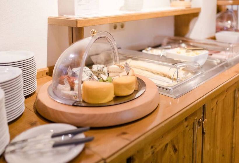 Отель Feriendorf Ponyhof