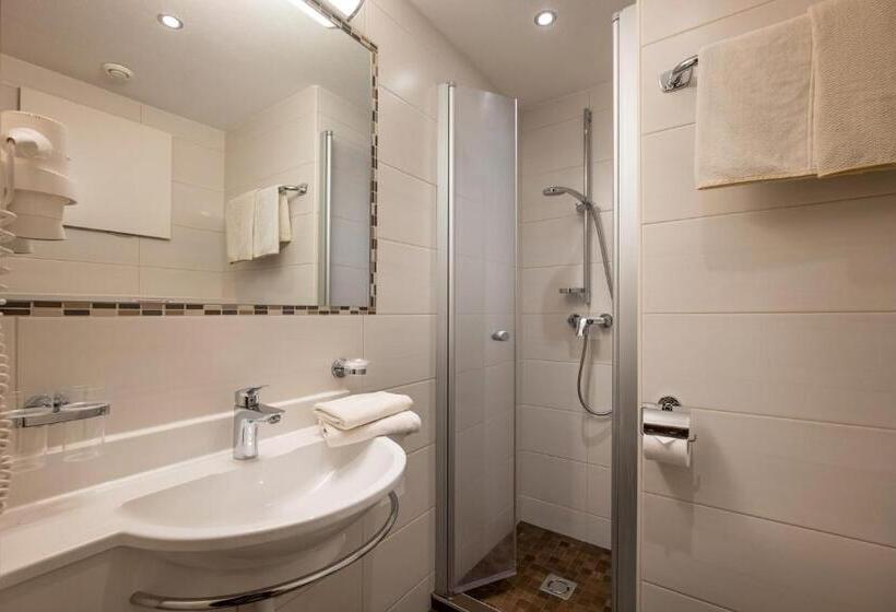 ホテル Gasthof Pension Berghof