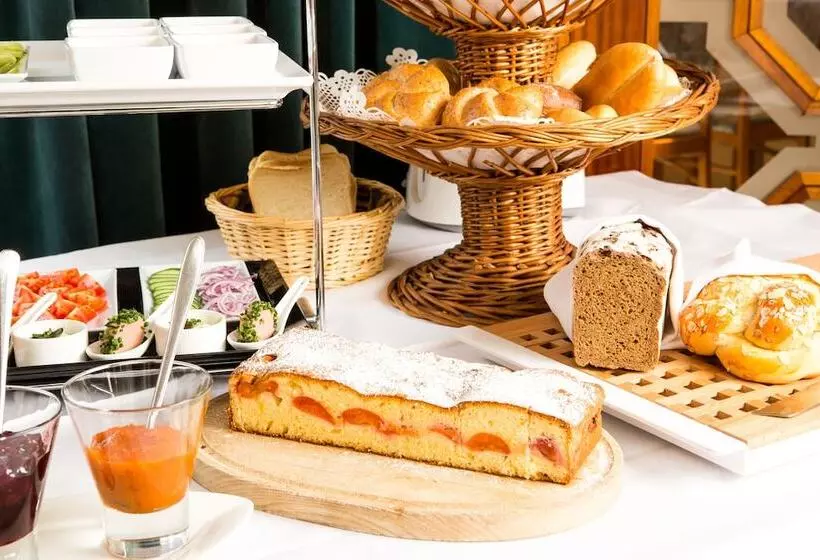 ホテル Gasthof Restaurant Kollar Göbl