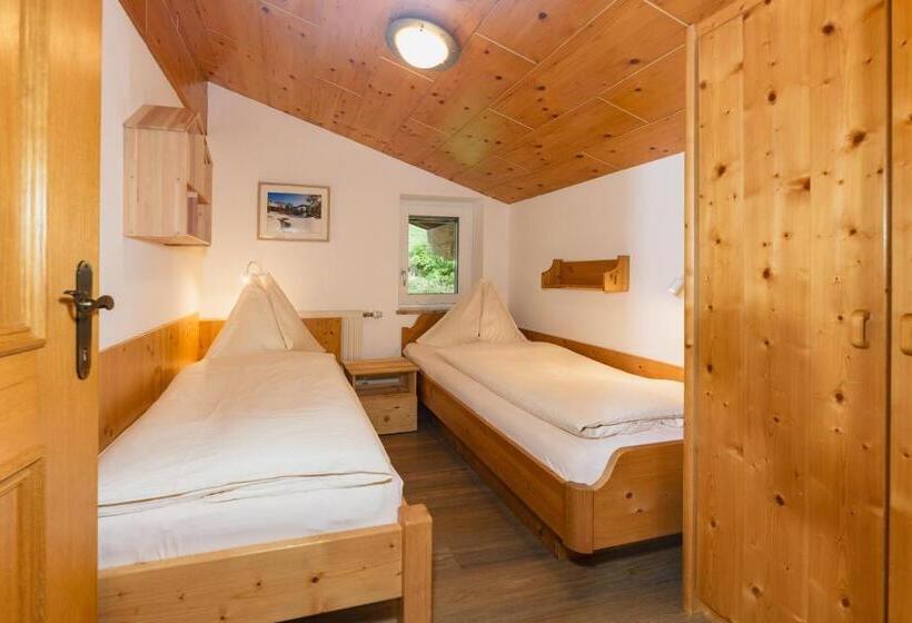 בית מלון כפרי Gästehaus Herrmann