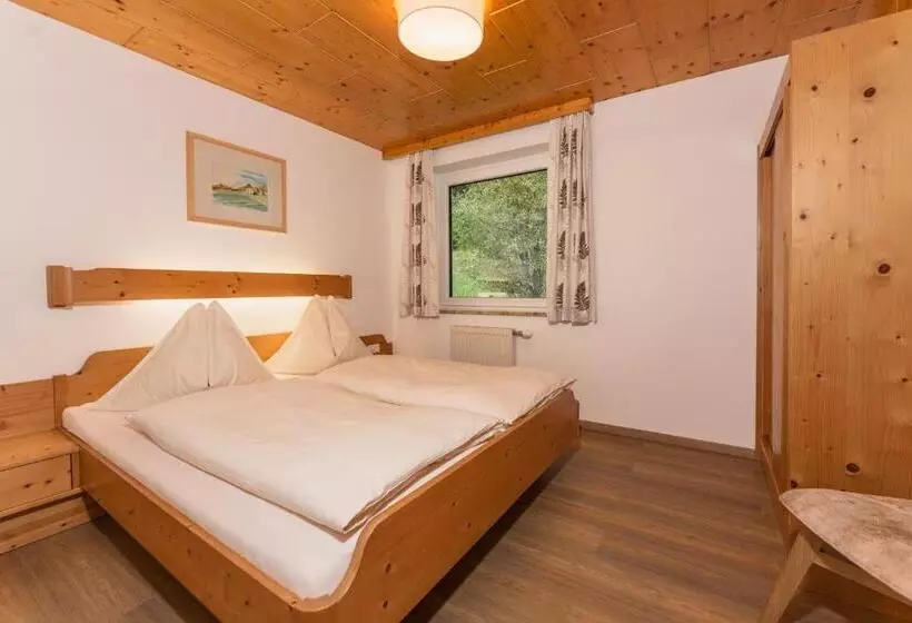 Hotelli Gästehaus Herrmann