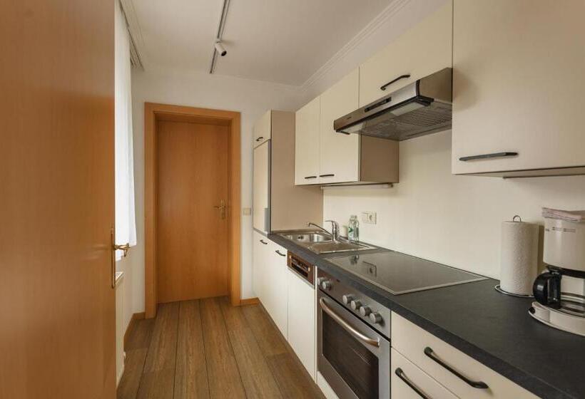 בית מלון כפרי Gästehaus Herrmann