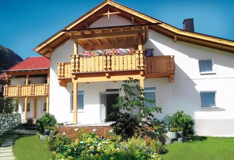 هتل Hechenbergerhof