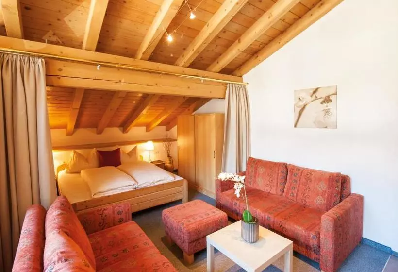 هتل Hechenbergerhof