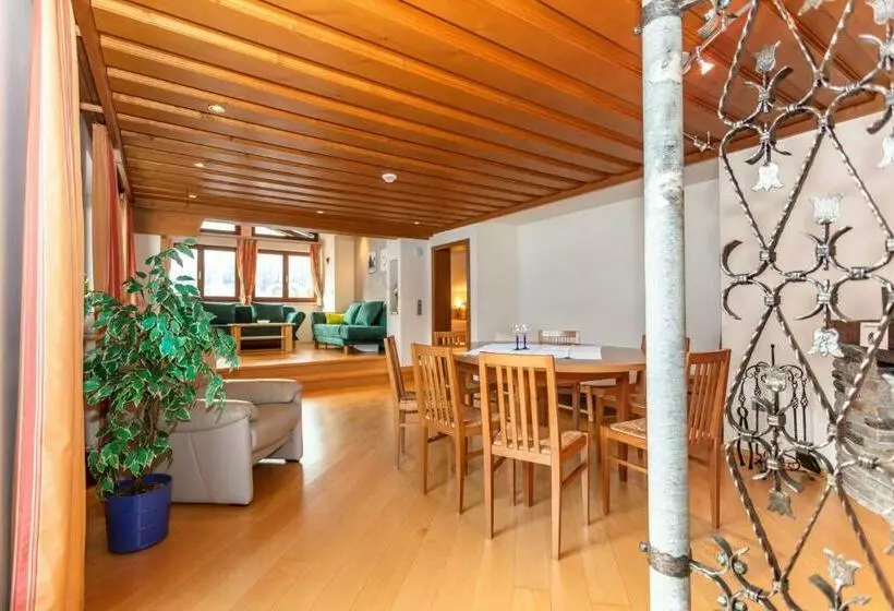 ホテル Hölzl Bed & Breakfast
