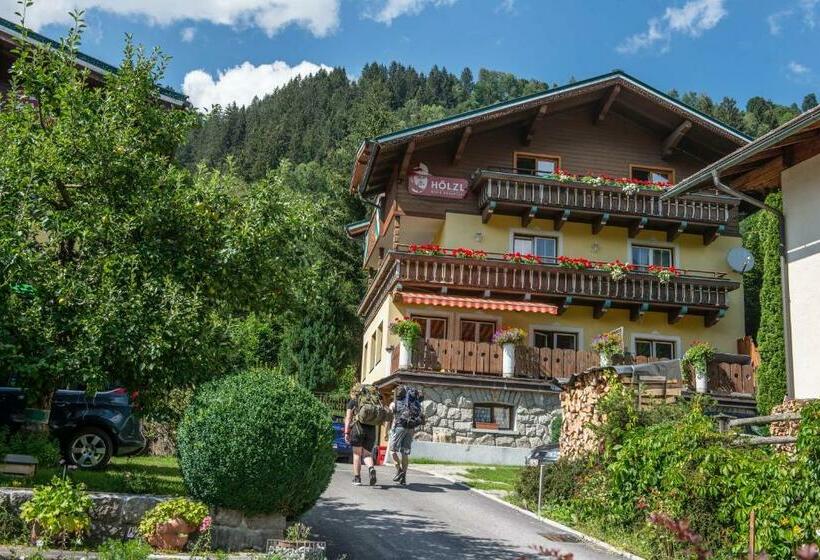 ホテル Hölzl Bed & Breakfast