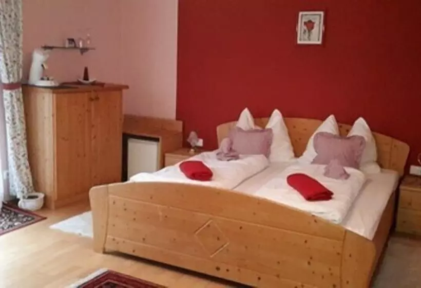 Hotelli Landhaus Zum Siebenschläfer