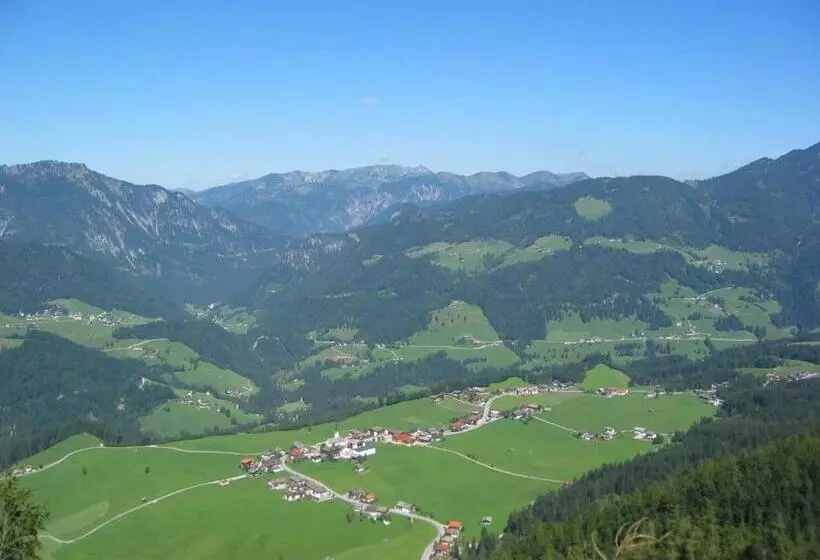 Hotelli Neuwirt