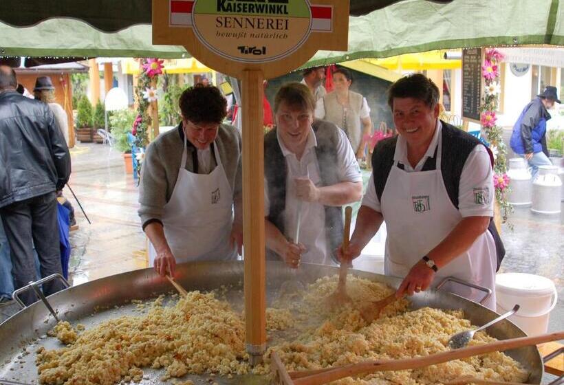 Отель Pension Hüttwirt