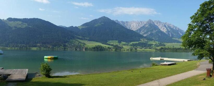 Отель Pension Hüttwirt