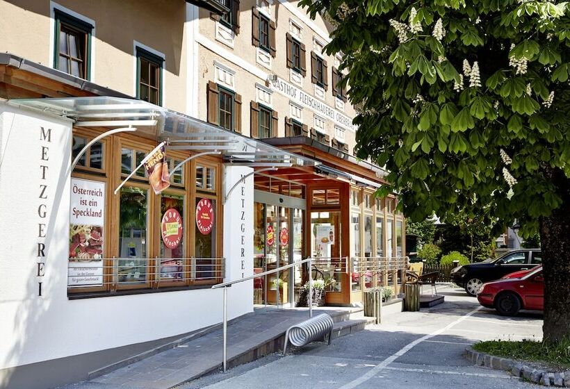 ホテル Pension Oberbräu