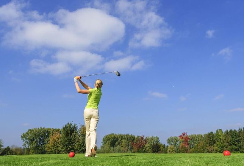 ホテル Pension Oberbräu