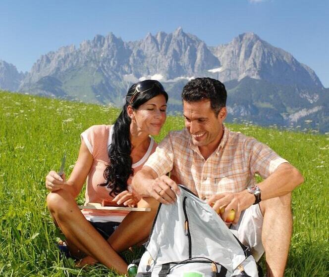 ホテル Pension Oberbräu