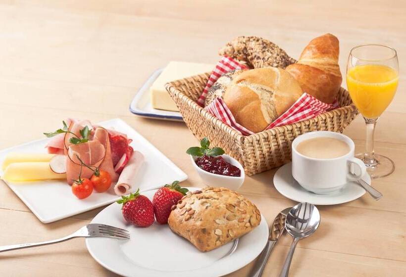 ホテル Pension Oberbräu