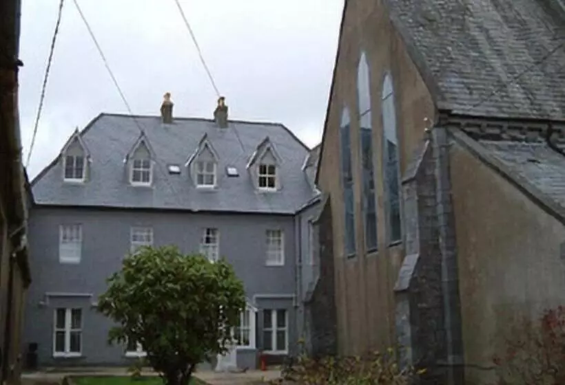 Retkeilymaja Presentation Convent