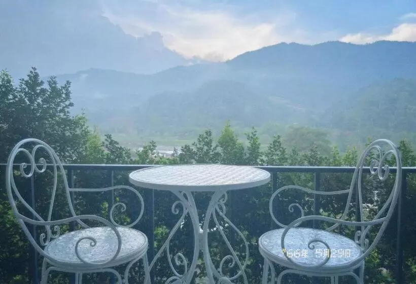 Aamiaismajoitus (B&B) สว้าฮิลล์ น่าน สะปัน   Sawa Hills