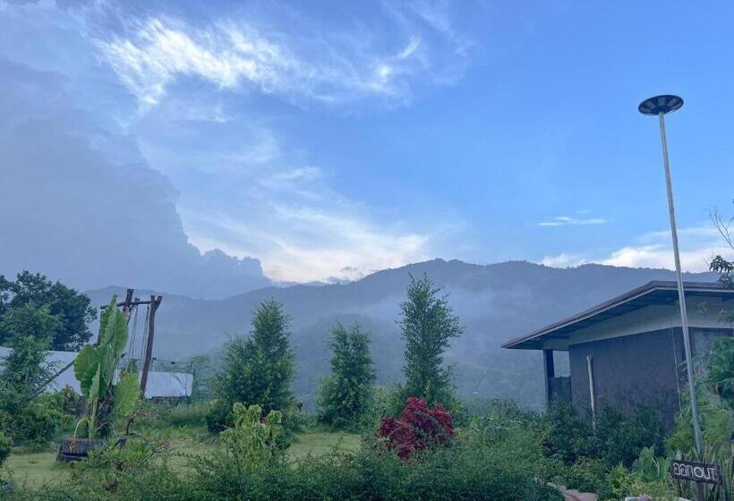 مبيت وإفطار สว้าฮิลล์ น่าน สะปัน   Sawa Hills