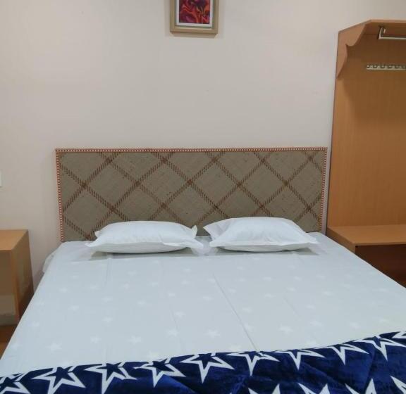 Bonobithikaloy Resort & Restaurant