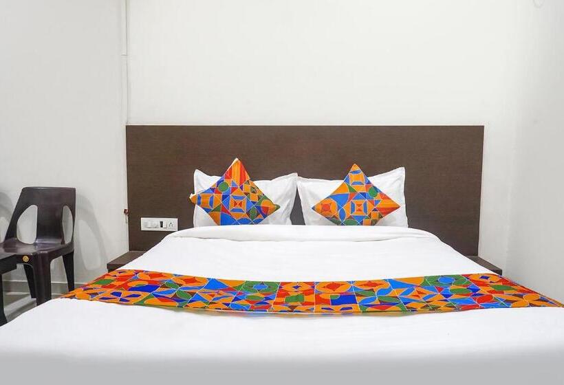 Fabhotel Om Sai Nr Nashik Railway Station