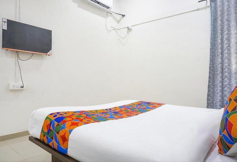 Fabhotel Om Sai Nr Nashik Railway Station