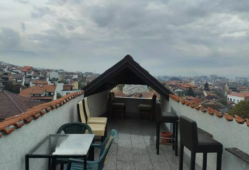 Hostel Ora