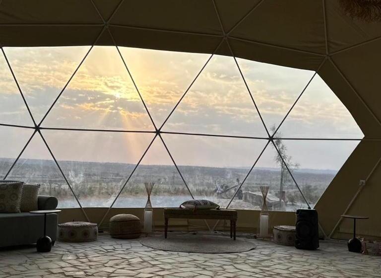 酒店 منتجع الجازي