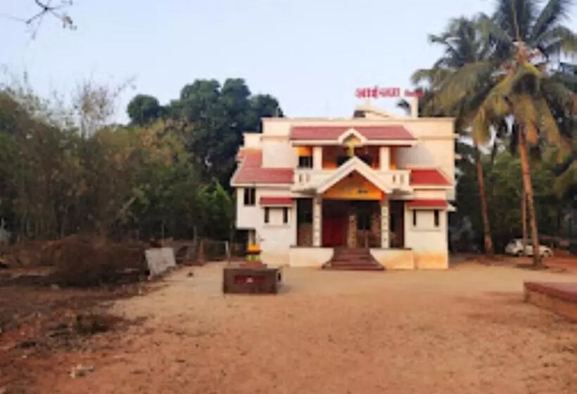 ホテル Aaichchha Nyahari Niwas Malvan